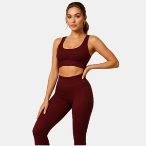 Roupa esportiva feminina, sem manga, leve.